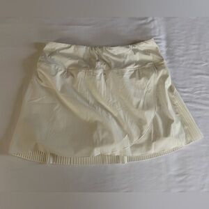 BALEAF Pleated Athletic Skort w/ Built-In Shorts White Size L NWT